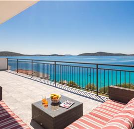 4 Bedroom Villa with Pool near Milna, Brac Island Sleeps 8 